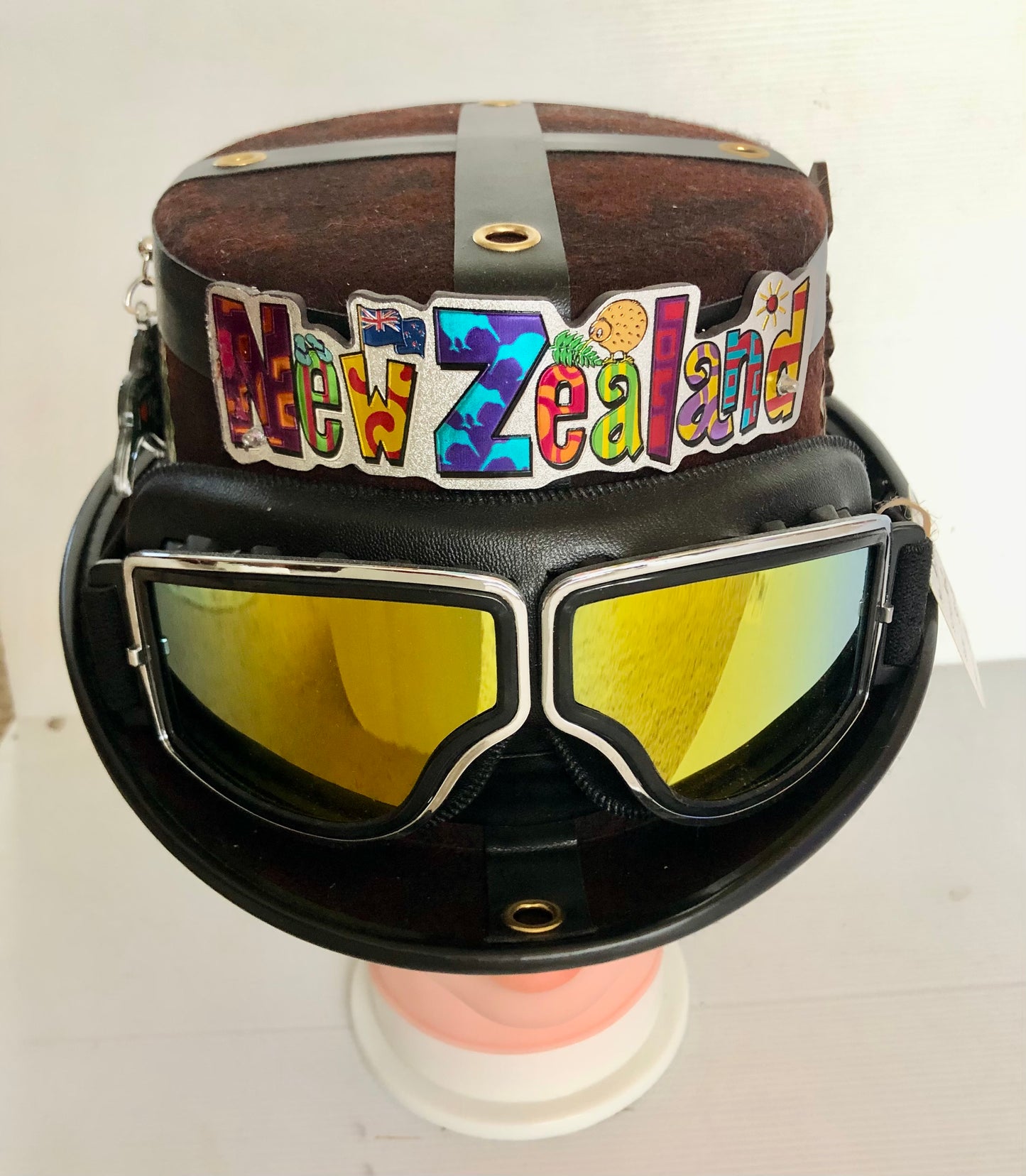 Steampunk Hat Style (Theme ; New Zealand) with Goggles (Item #486)