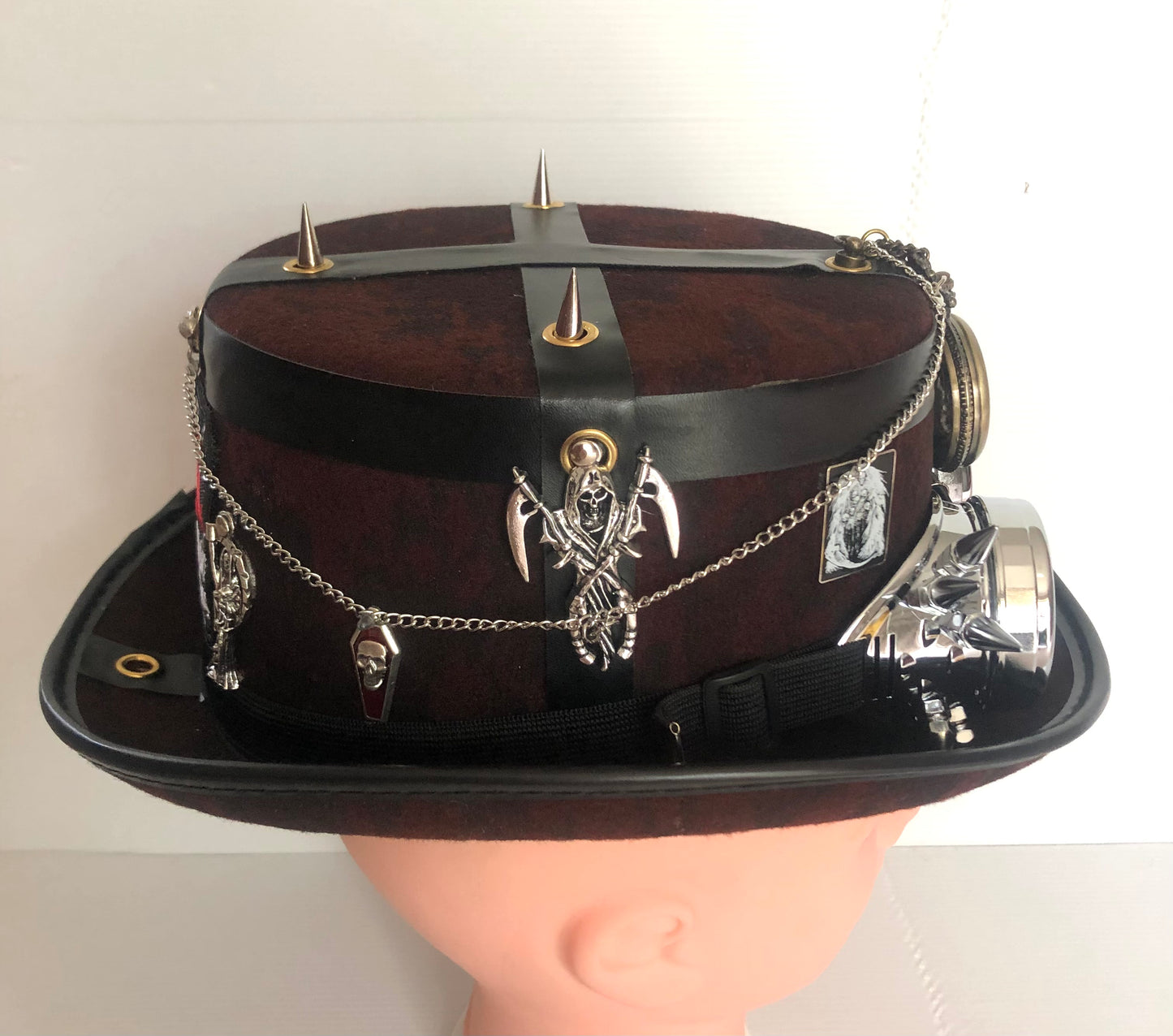 Steampunk Style (Grim Reaper Theme) Hay with Goggles (Item #525)