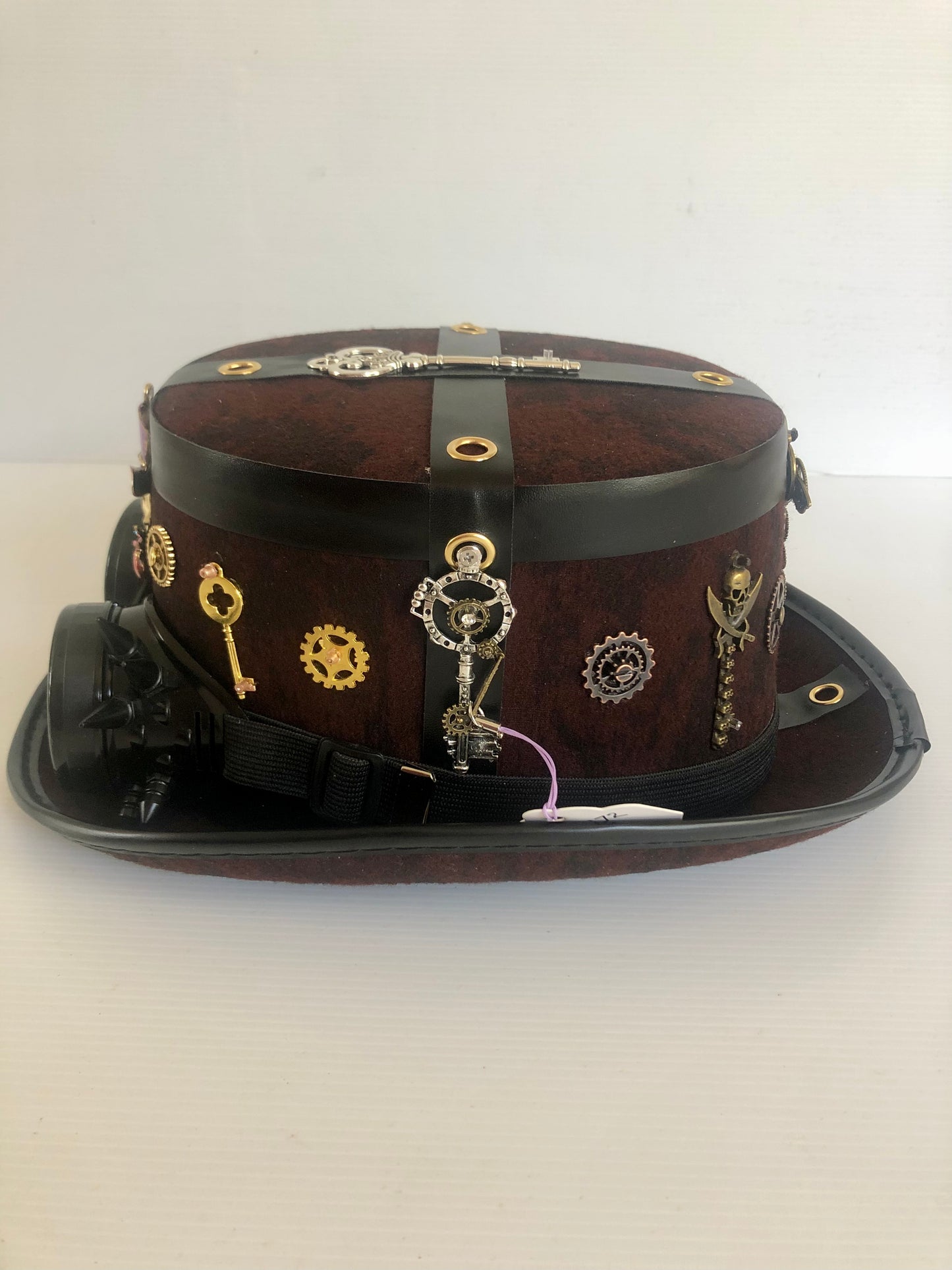 Steampunk Hat Lock Master Theme Style with Goggles (Item #272)