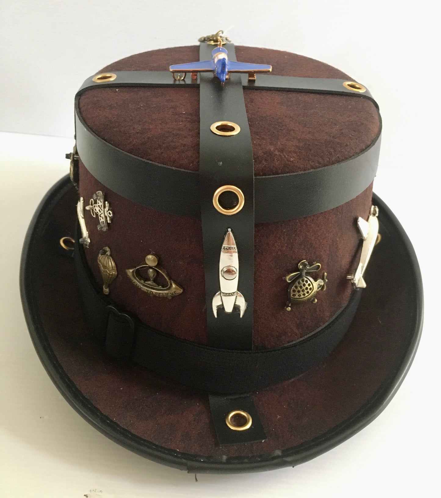 Steampunk Style Top Hat with aviator goggles (Item #NC84)