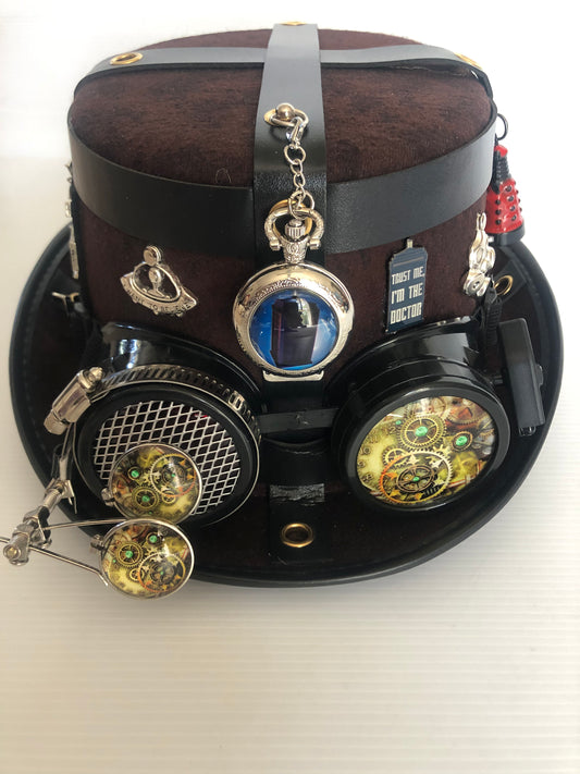 Steampunk Style [Dr. Who Theme] with Goggles (Item #387)