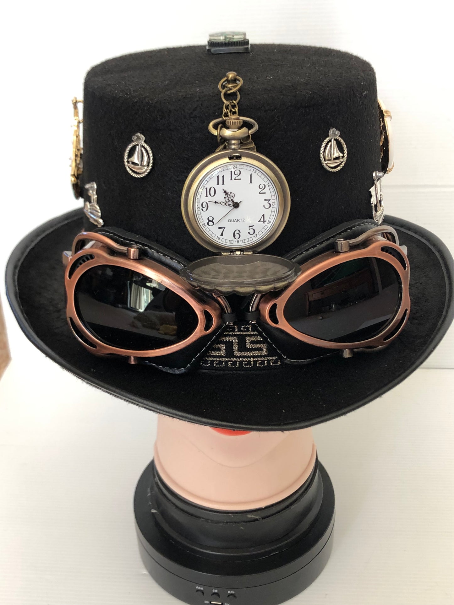 Steampunk Style Hat with Goggles (Item #386)