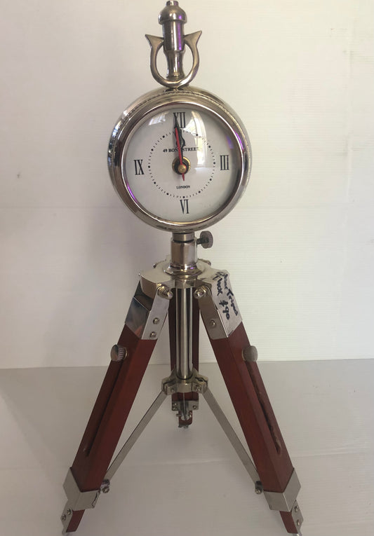 Attractive Table Clock on wooden Tripod