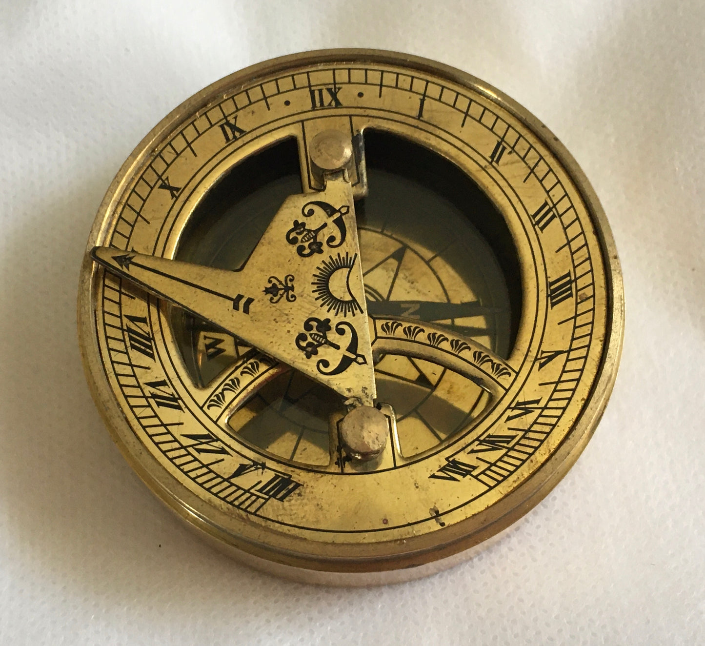 Mary Rose  Sundial Compass with lovely wooden display box
